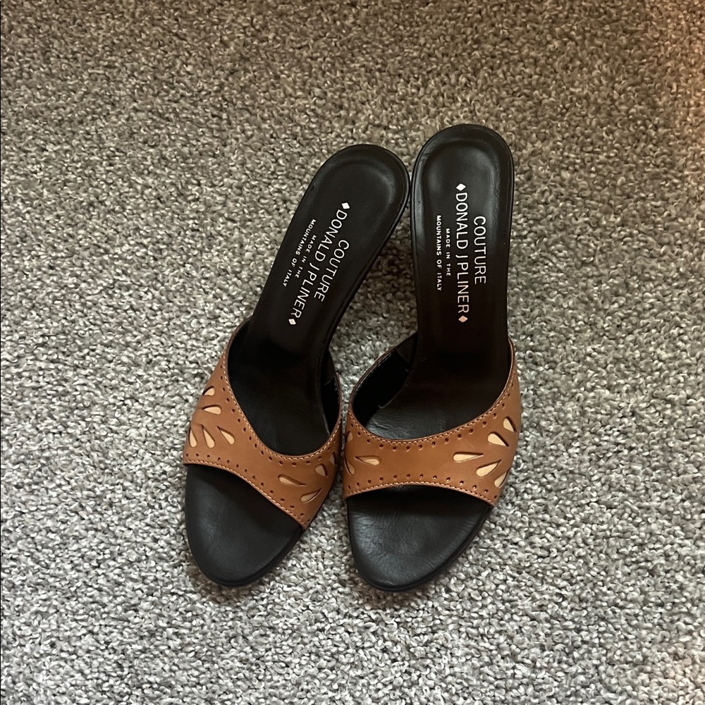 Donald J. Pliner Tan and Black Mules